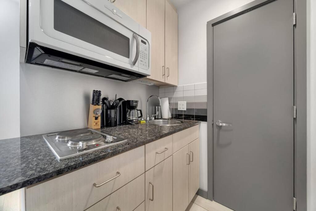 Simple Furnished Studio In The Heart Of بوسطن المظهر الخارجي الصورة